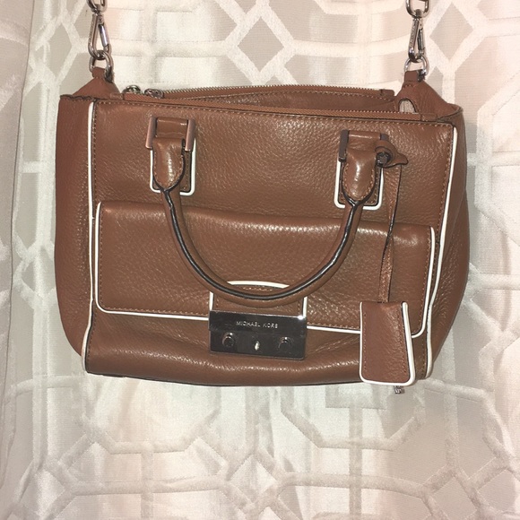 MK Leather Belted Satchel - Picture 5 of 8